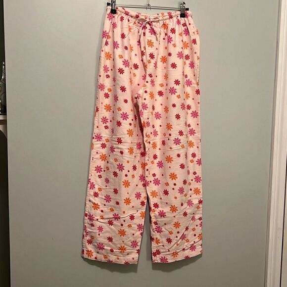Women's Pink and Orange Snowflake Flannel Cotton Pajama Pants - Picture 1 of 4
